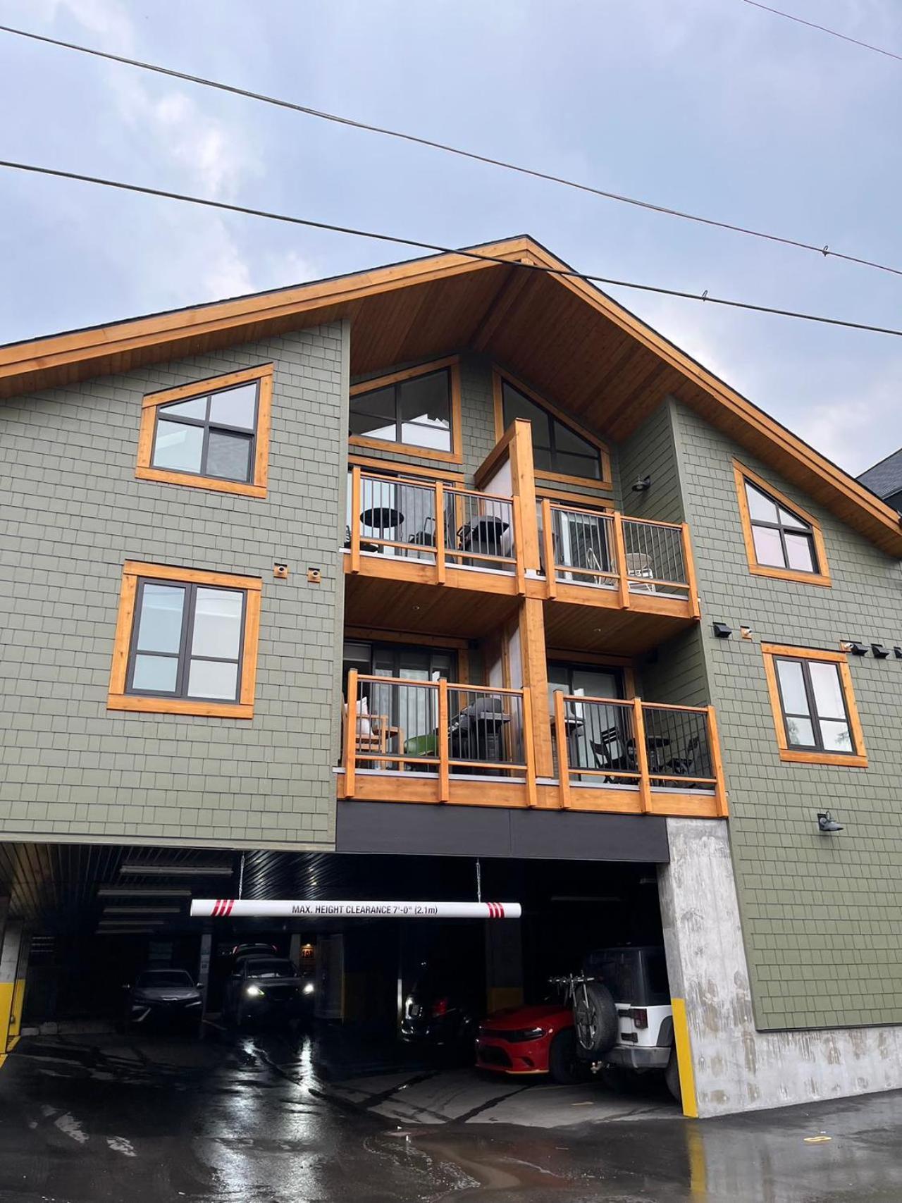 Special! New Downtown Mtn View Free Parking 2B&2B Canmore Exterior foto